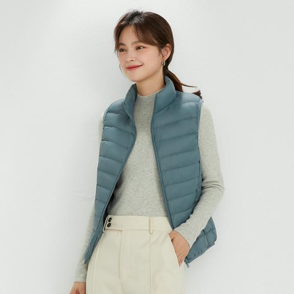Buy cheap Wholesale Zipper Up Stand Collar Plus Size Premium 90% White Duck Down Vest Lightweight Women's Puffer Vest from wholesalers