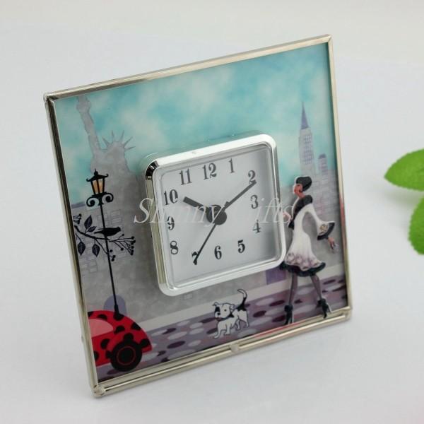 Buy cheap Shinny Gifts Fashion Simple Design On/Off On top Desk Clock Home Decorative from wholesalers