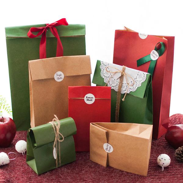 Buy cheap Chrismas Green 125g Kraft Paper Luxury Gift Bags With Ribbon Handles from wholesalers