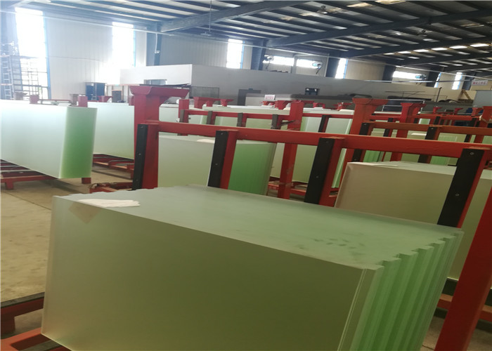High Transmittance Solar Panel Glass Curve Patterned Type Ultra White Color