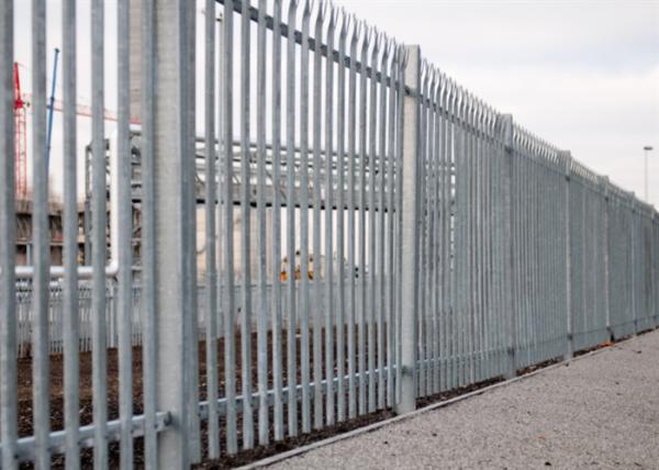 Hot Dip Galvanized Euro Steel Palisade Fencing 1.5m Height Industrial Iso9001
