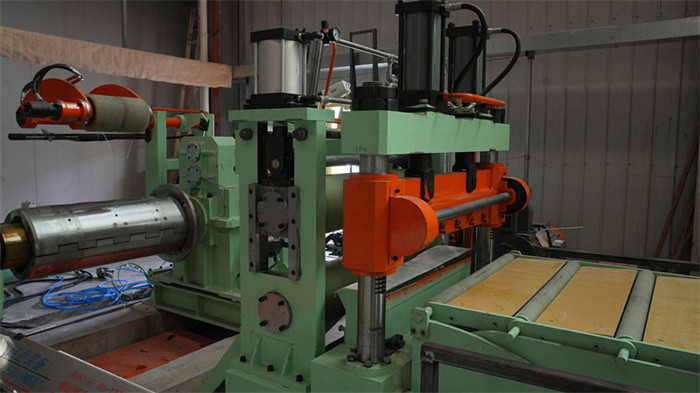 Aluminum Coil Al Foil Longitudinal Slitting Line Machine 0.15 -1.5 X 1600
