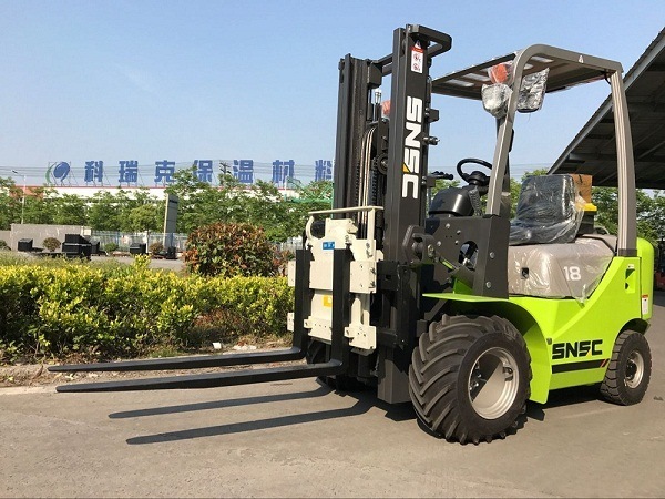 Chariot Elevateur Gaz 1.8t Propane Forklift