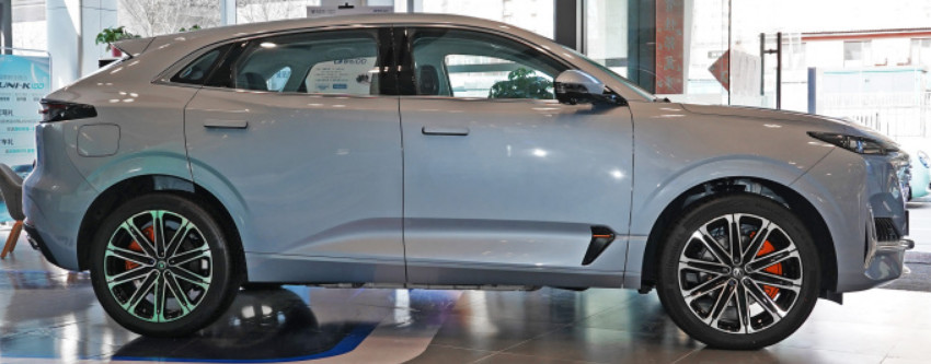 2023 Changan UNI-K Smart Electric IDD 1.5T 135km Zhiku PHEV Medium Size SUV