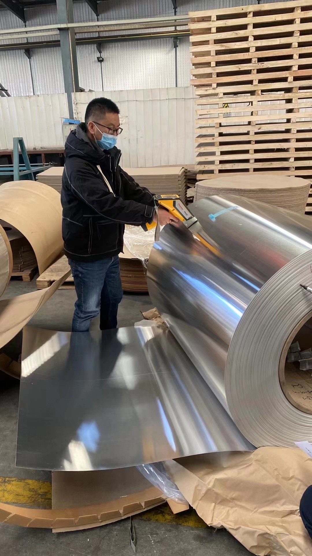 Mirror Finish Stainless Steel Coil Hot Rolled 1/2 Inch Thic XM21 SUN S30452