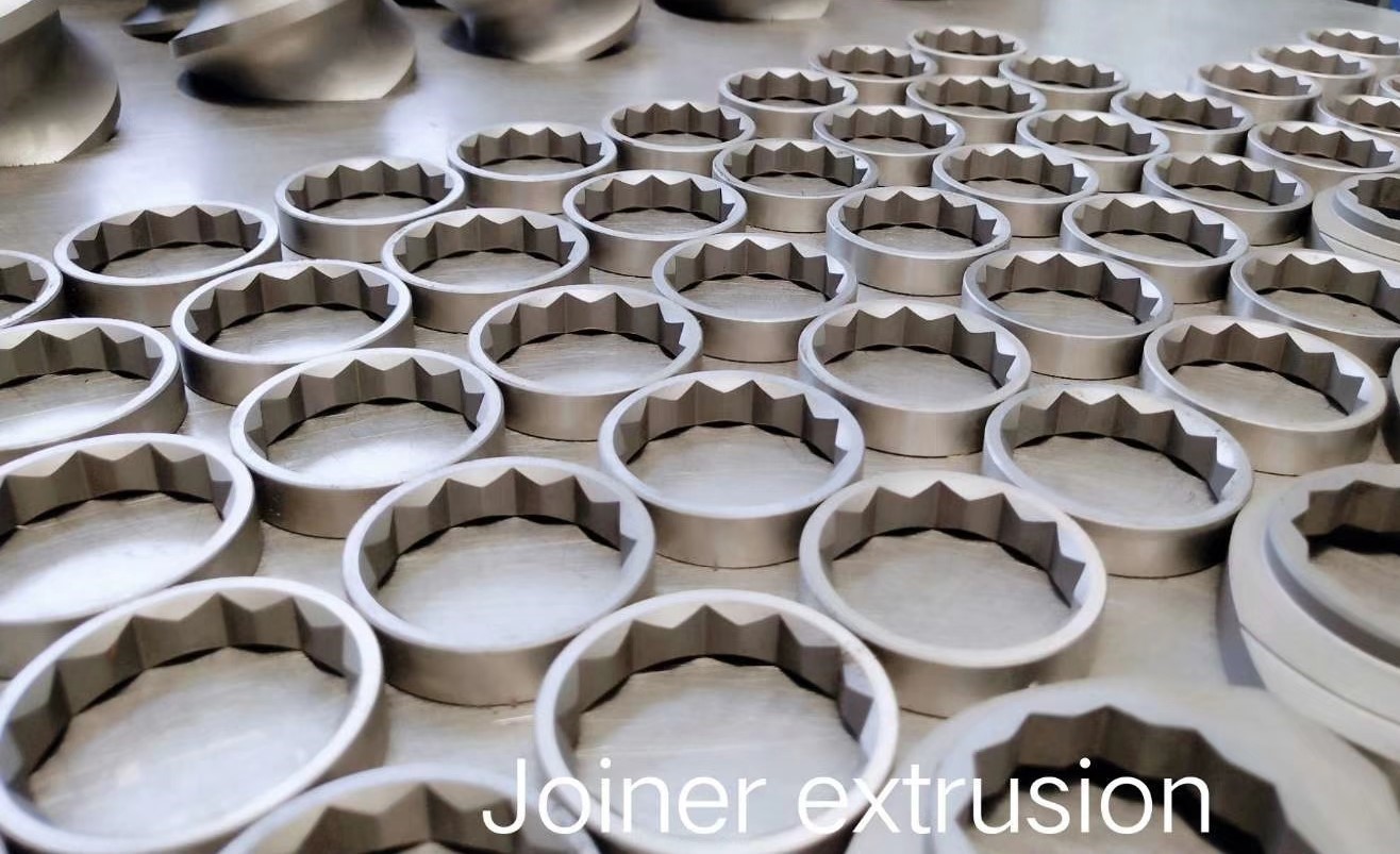 Double Screw Extruder Parts Circular Clamp Ring 15.6mm To 400mm For Connecting