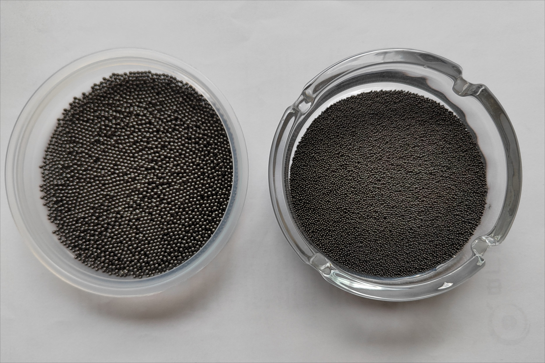 High Hardness Ceramic Grinding Media High Strength Good Corrosion Resistance