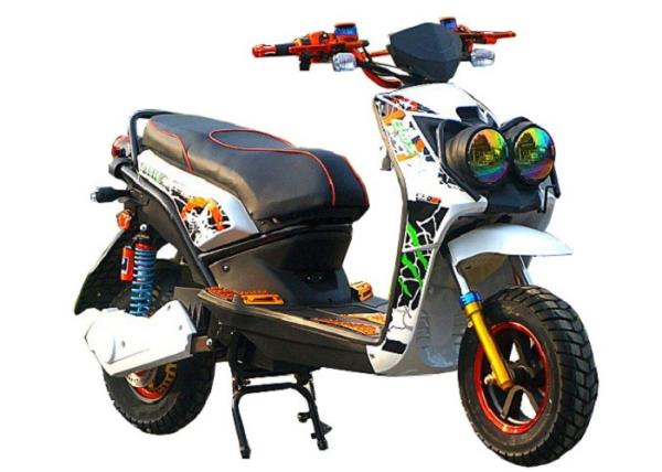 Buy cheap Two Wheeler Battery Operated Electric Scooter 2 Seats 72V 1000W Rated Motor Power from wholesalers
