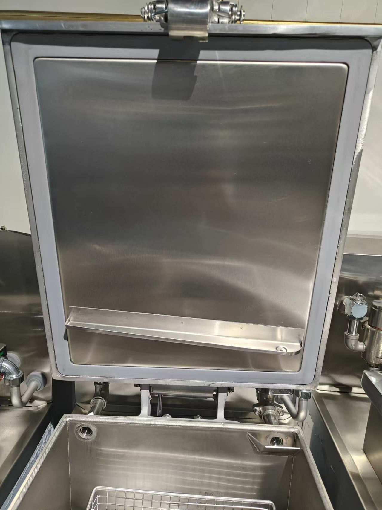 Electric Digital Panel With Auto Oil Filter System Chicken Pressure Fryer