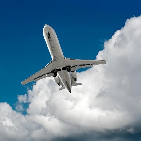 Singapore Air Freight Door To Door Small And Medium Sized Goods Overseas Storage