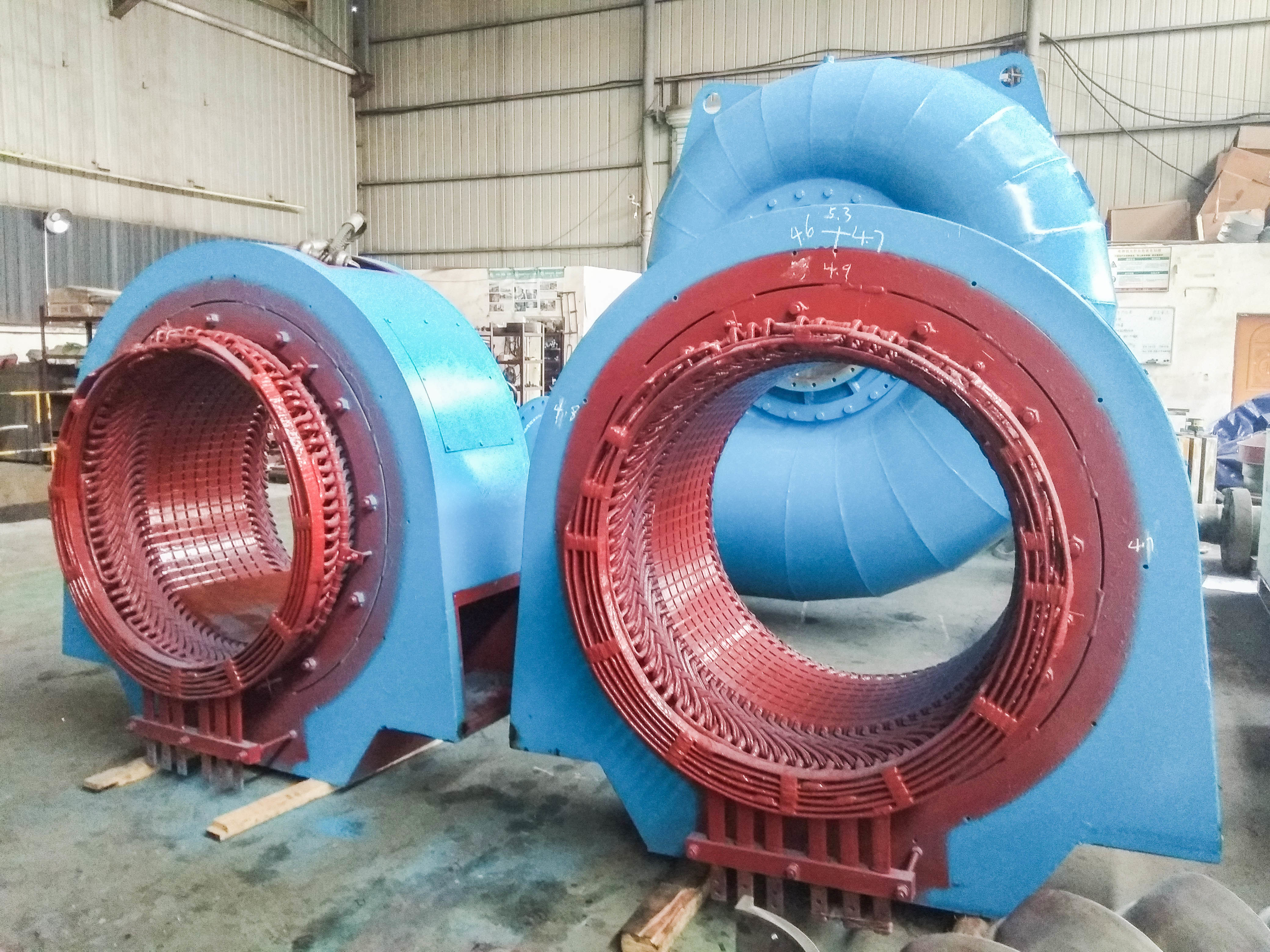 Automatic Control Stainless Steel Francis Turbine Generator - 300KW-20MW Power 400V-10kV Vertical