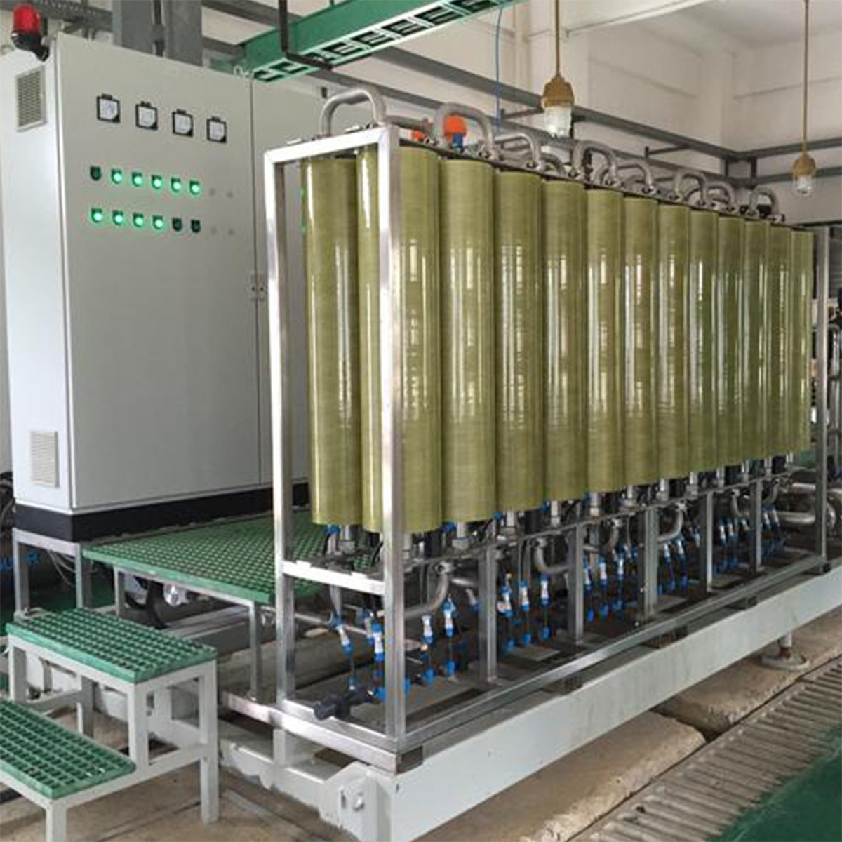 STRO Device The State-of-the-Art Ultra-Thin Reverse Osmosis for High-Efficiency Water Treatment Solutions