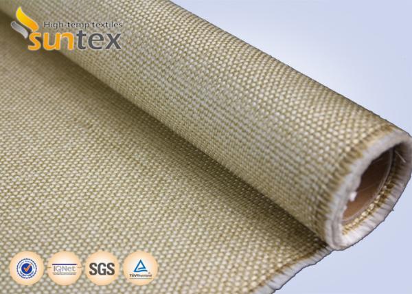 Buy cheap 1.3mm Industrial Fire Blanket Roll Vermiculite Glassfiber Cloth 800 C Heat Resistant Fiberglass Welding Blanket Roll from wholesalers