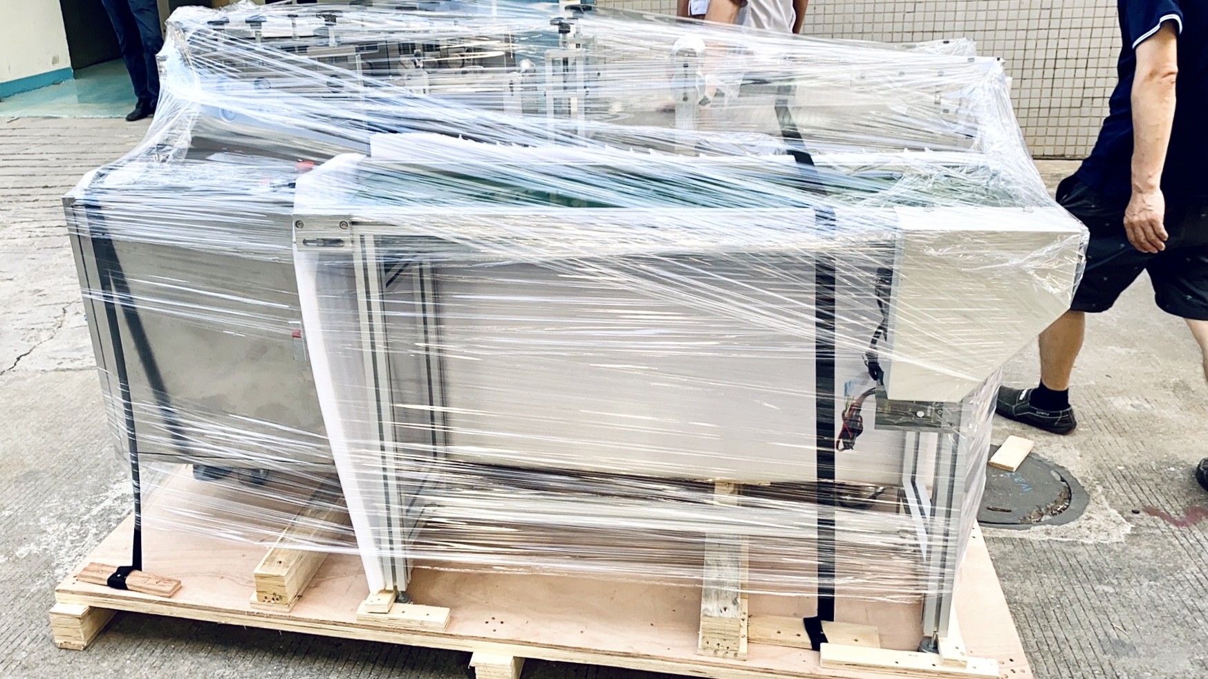 Anti Pollution PLC Display Non Woven Mask Making Machine