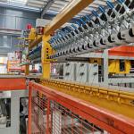 0.8Mpa Compact Concrete Block Cutter Machine For Solid Or Small Hole Brick