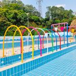 Interesting Water Park Splash Pad Playground For Kids And Adult