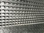 Heavy weight rubber mats black color and high round button embossment top