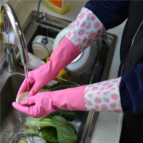 Buy cheap Household Extra Long Sleeve Rubber Gloves For Kitchen Dishwashing from wholesalers
