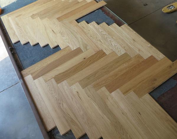 Buy cheap Natural Oak Herringbone Engineered Parquet Flooring, 600 X 70 X 10MM from wholesalers