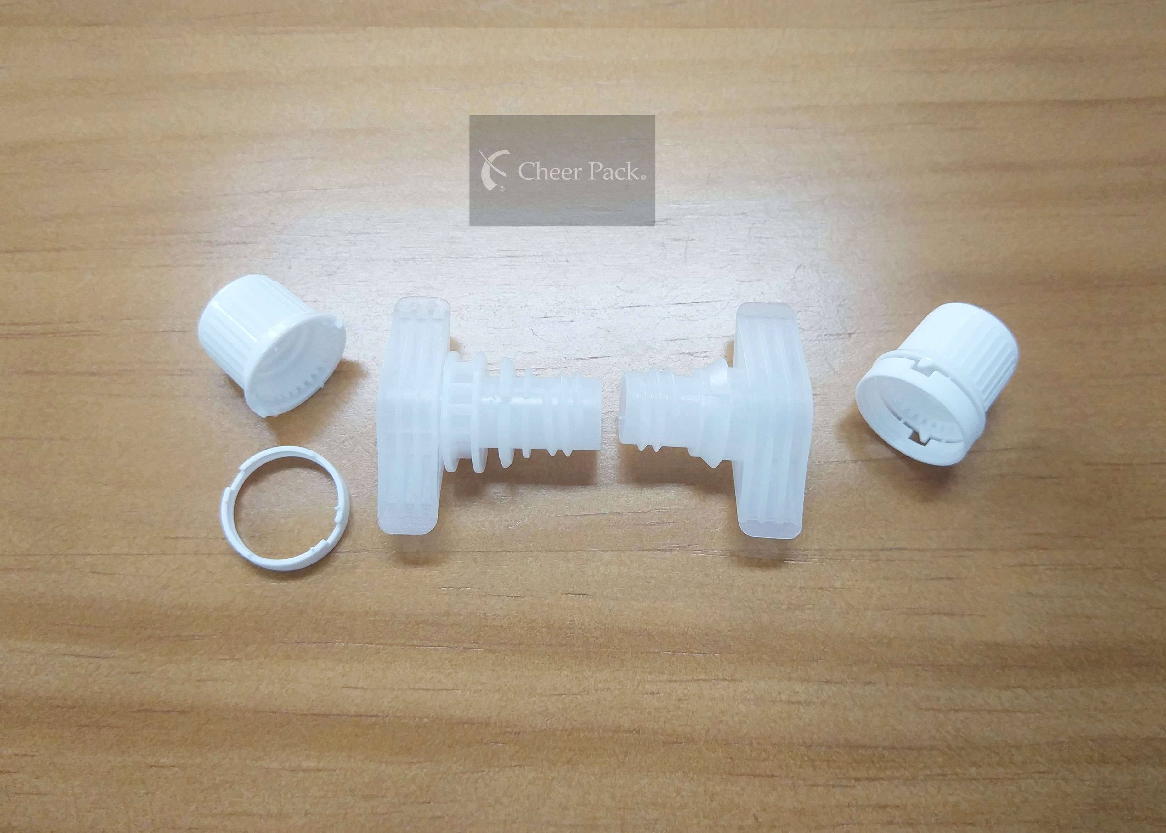 Large Diameter Plastic Pour Spout Cover For Beverage Pouch Non Spill