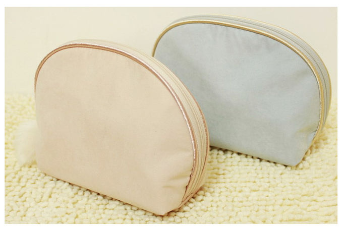 High Quality Embroidery Pattern Polyester Cosmetic Travel Bag