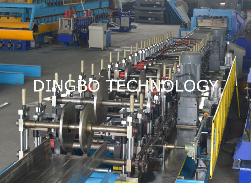Servo Feeding Galvanized Steel Standard Cable Tray Roll Forming Machine Changeable Width 100-600mm