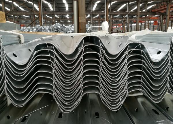 Buy cheap Cold Rolled 4130*310*83*2.75mm/ 2.67mm Galvanized Guard Rail from wholesalers