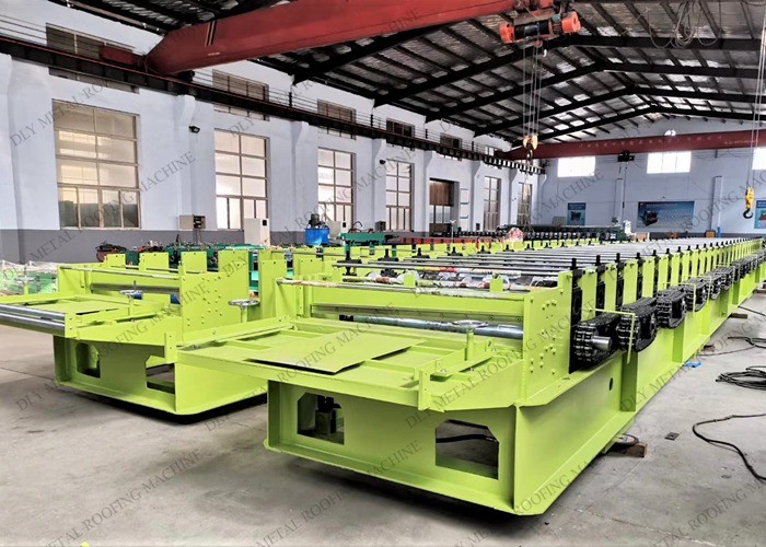 480V Floor Deck Roll Forming Machine PLC 10m Automatic Deck Roll Former