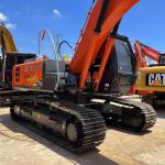 19.4 Ton Hitachi ZX200 Excavator With 800 Hours And ISUZU Engine