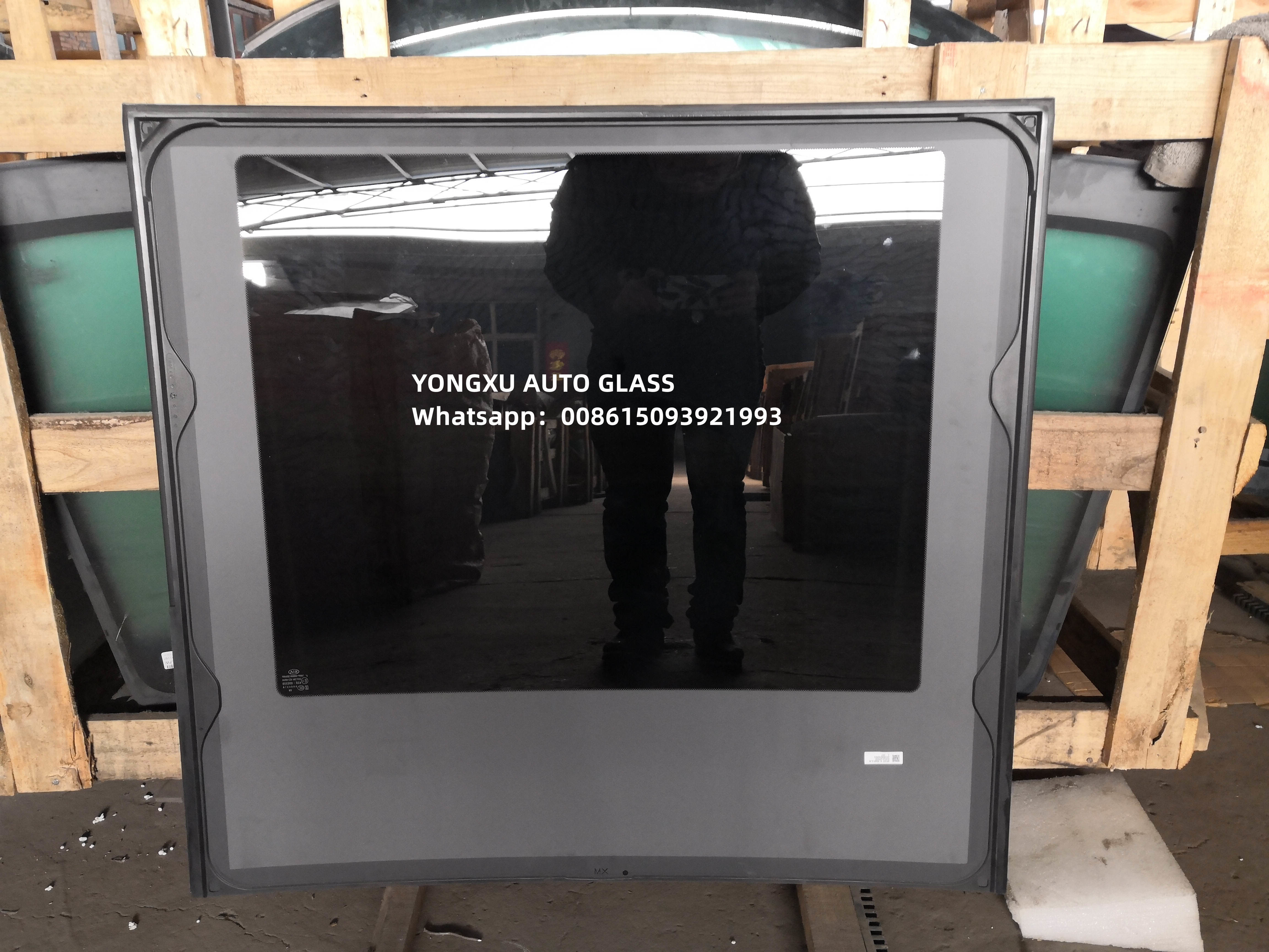 Nissan Sunny Auto Glass Windshield Sunroof Windshield Mercedes 2005 W203