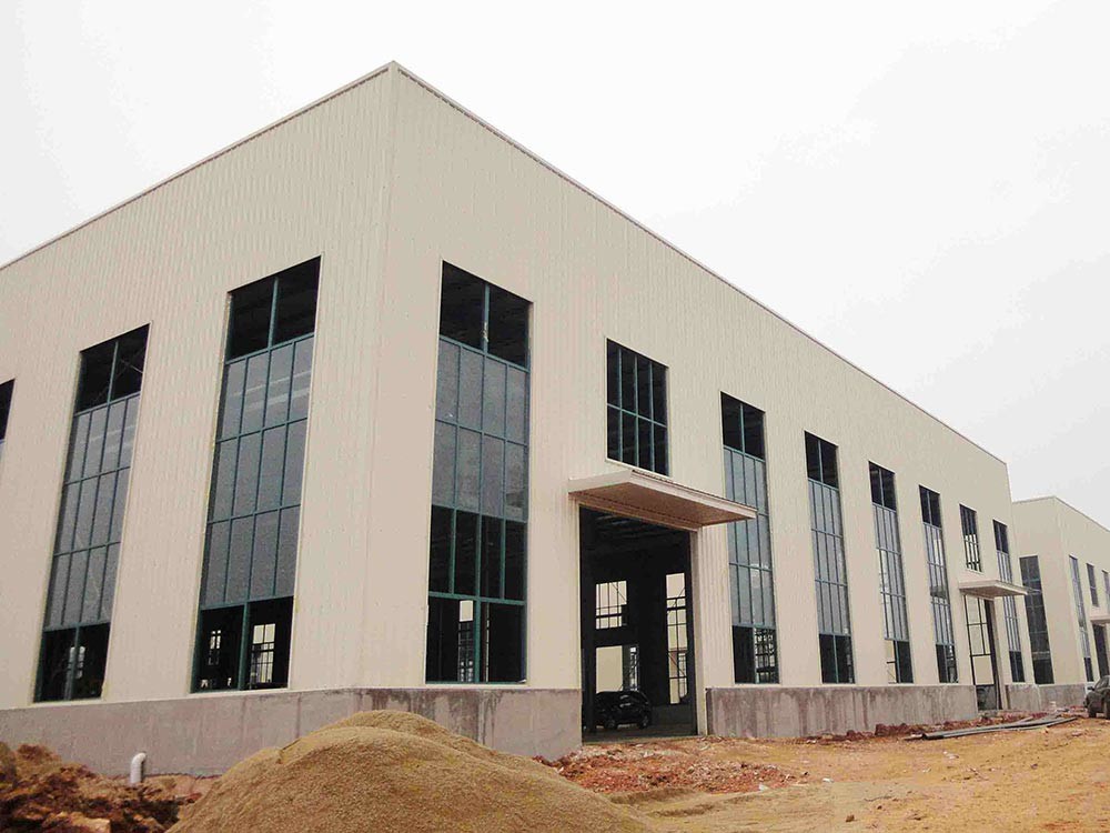 JIS Standard Sandwich Panel Fireproof Prefab Metal Workshop Buildings