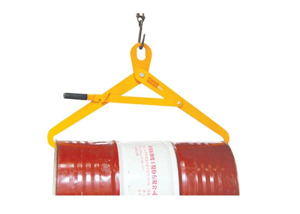 Buy cheap DM500 Drum Lifter For lifting 210 Liter Drum With Overhead Hoist Load Capacity 500Kg from wholesalers
