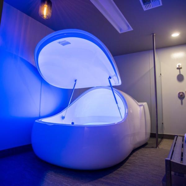 Buy cheap healthy physical therapy relax your body floating spa bath pod samadhi tank floating pods from wholesalers