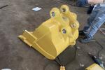 Wear-resistant 20-25t CAT320 1CBM excavator rock bucket , digging bucket for