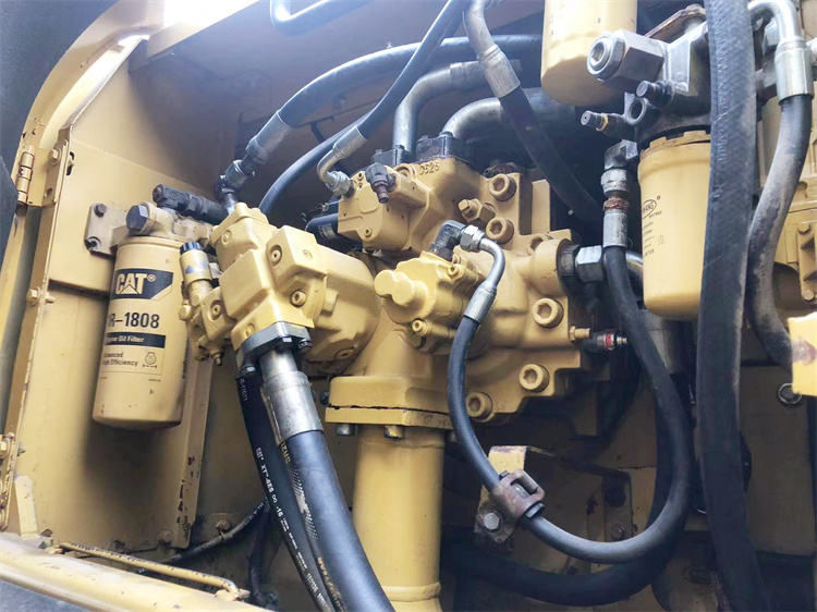 Original Caterpillar 336 Excavator 36 Ton Used with Original Hydraulic Valve from Japan