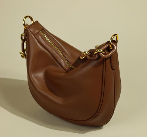Buy cheap Dumplings Underarm Shoulder Bag 28cm 10cm Female Crossbody Bag from wholesalers