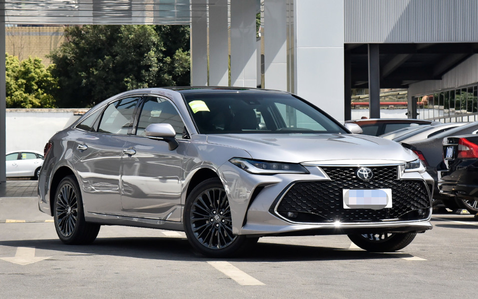 Toyota avalon 2022 dual engine 2.5L 4 Door 5 seats 3 space car Medium car Specialized New/Used EV/Gasoline Car Supplier
