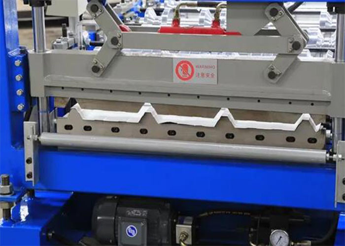 0.3 - 0.8mm Wall Roof Panel Roll Forming Machine 14 Rows Forming Rollers