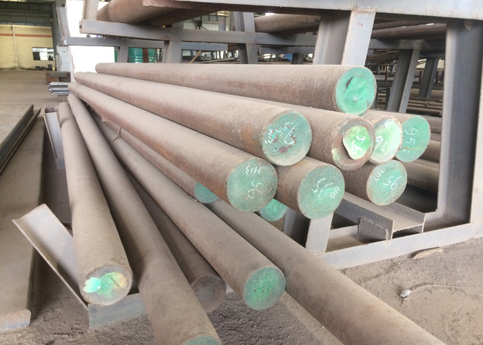 M2 / SKH51 Special Tool Steel Round Bar , Hot Rolled Steel Bar Balanced Combination