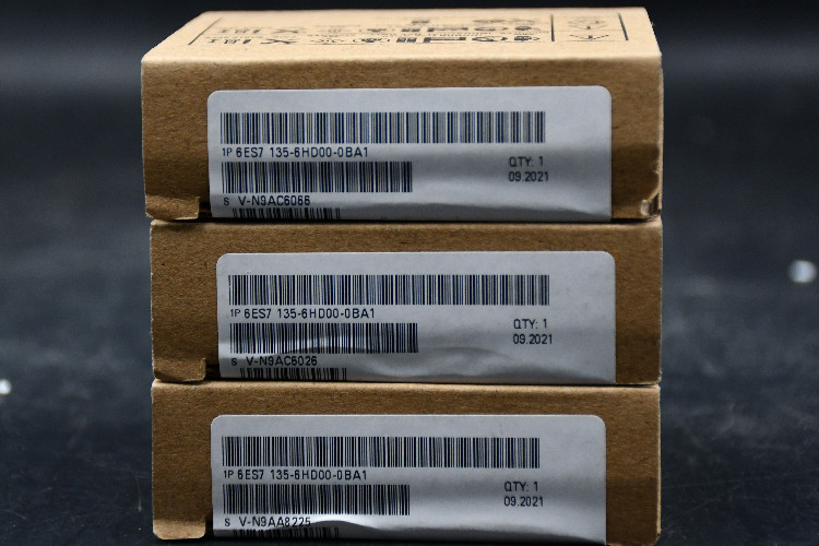 Siemens S7-300 PLC CPU - 16 (Digital) Inputs, 16 (Digital) Outputs, Digital, For Use With SIMATIC S7-300 Series,