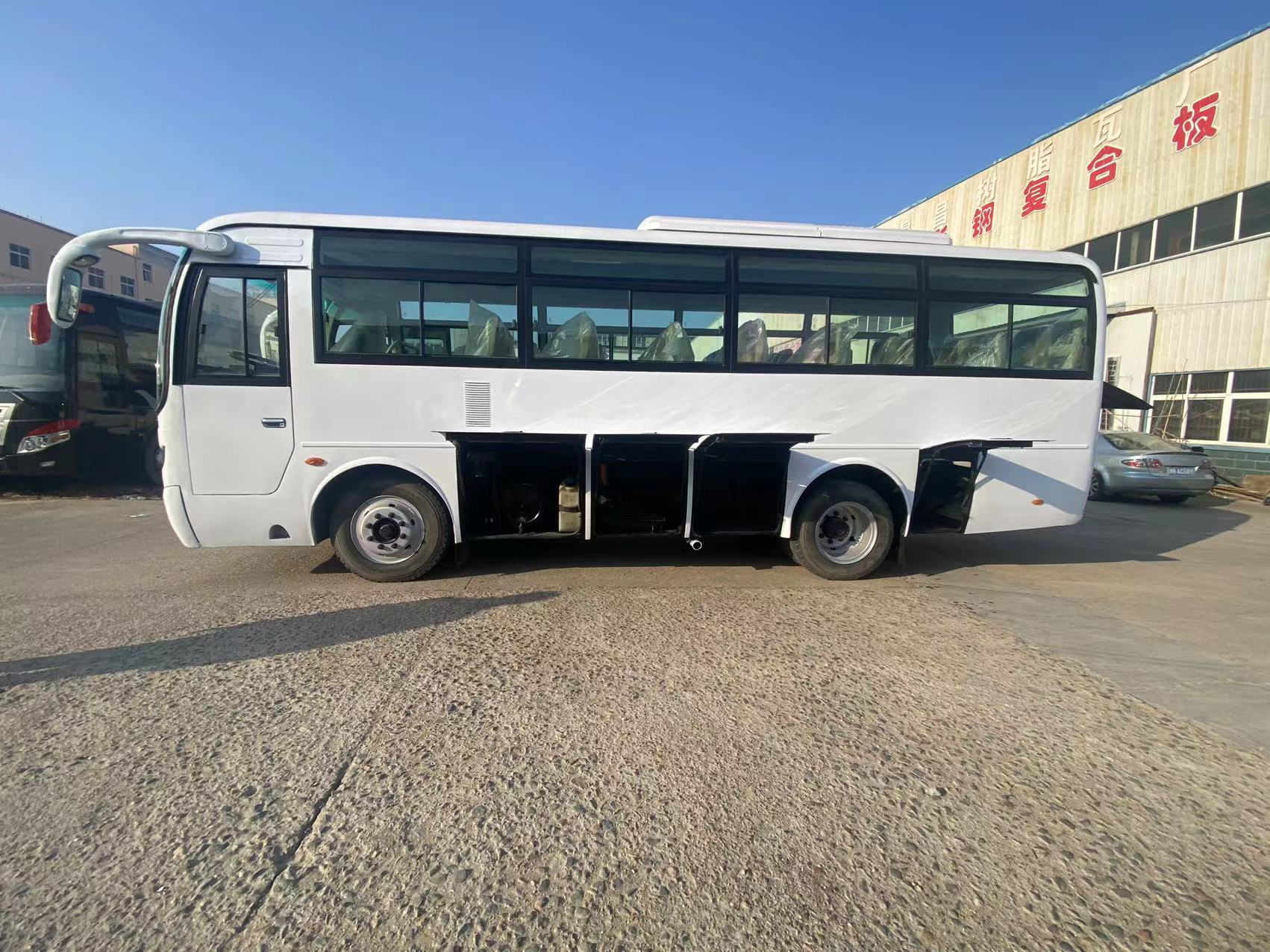 Customer's Requirement Used Higer Luxury 35 Seats Coach Bus in Perfect Condition