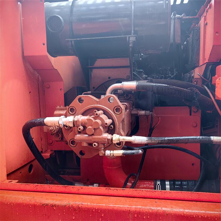 Original Hydraulic Pump Used Doosan 20ton Excavator DX225 DX220 DX200 For Construction