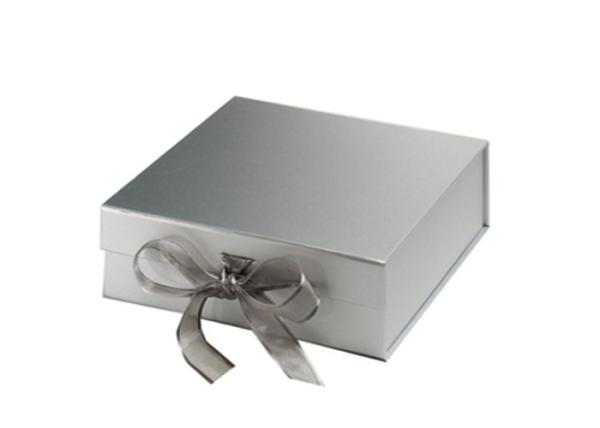 Buy cheap Gold Stamping Rigid Magnetic Gift Box For Gift Packing Offset Printing from wholesalers