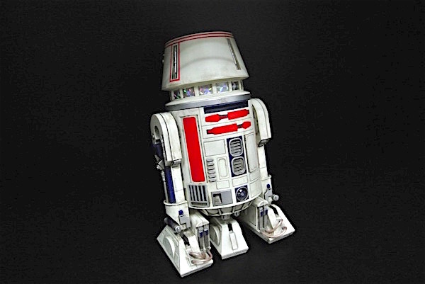White Color Star Wars Robot Toy Movable For Collection High Realistic