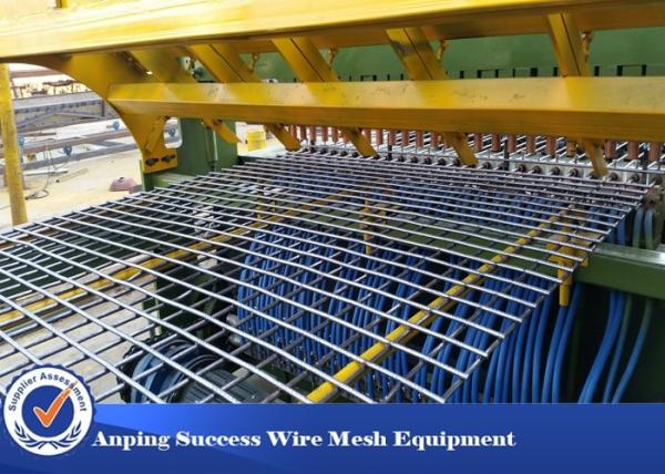 Buy cheap Professional Fence Mesh Welding Machine For Floor Roof Wire Netting 380v from wholesalers