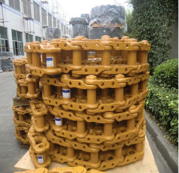 Buy cheap Komatsu PC2000-8 Crawler Crane Track Link Assy from wholesalers
