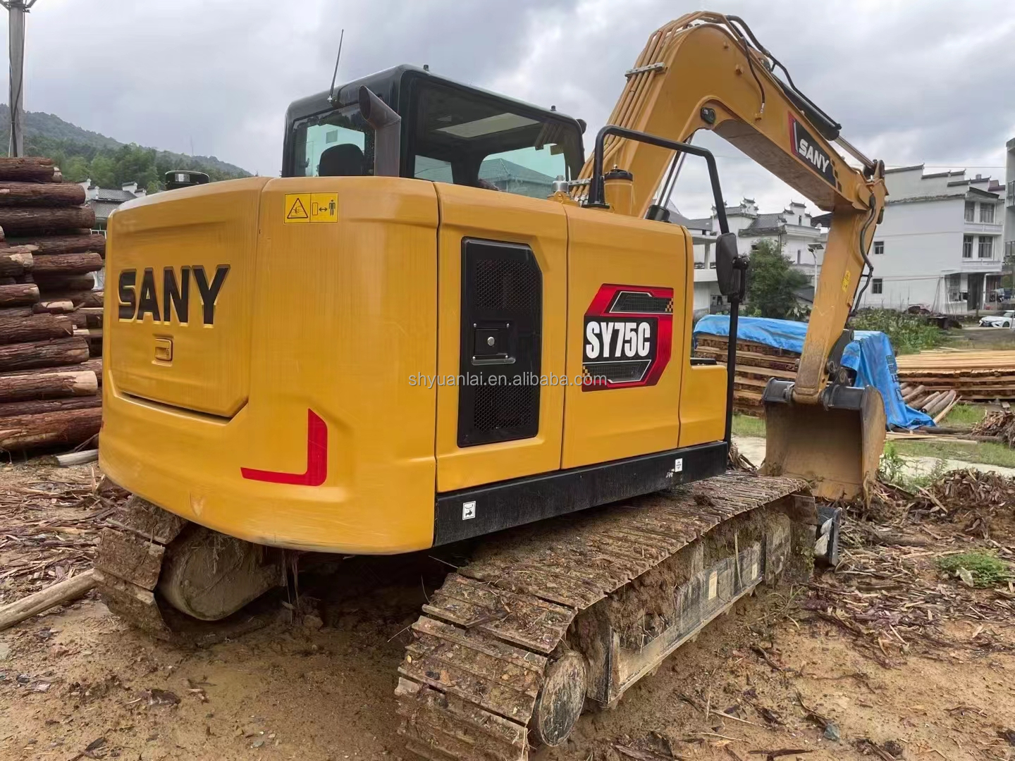 Low Working Sany SY75 Excavator with Original Hydraulic Valve and 0-2000 Working Hours
