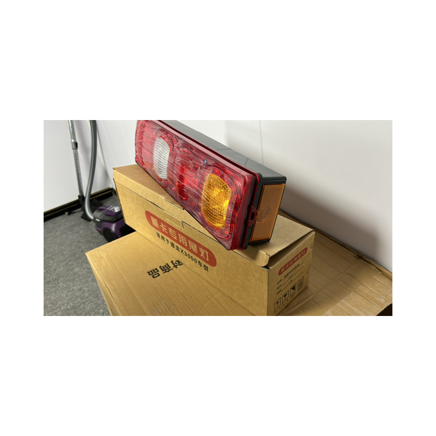 Customer Demands Standard LED Tail Lights for Heavy Trucks Combination Rear Lamps 24V