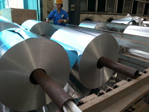 Buy cheap 7 Micron Thickness Industrial Aluminum Foil Kichen Use Alloy 3102 from wholesalers