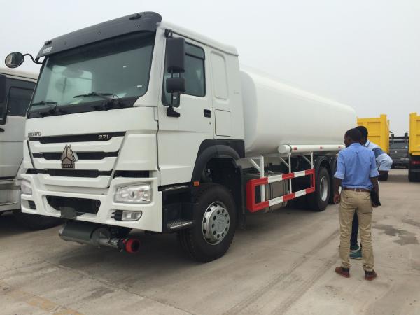 HOWO 6x4 New 25000L Capacity Gasoline Bowser Fuel Tank Truck Oil Transportation
